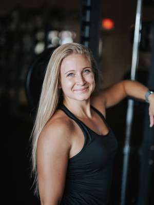 Taking the Leap: Journey from Nursing to Fitness w/ Stacia Root